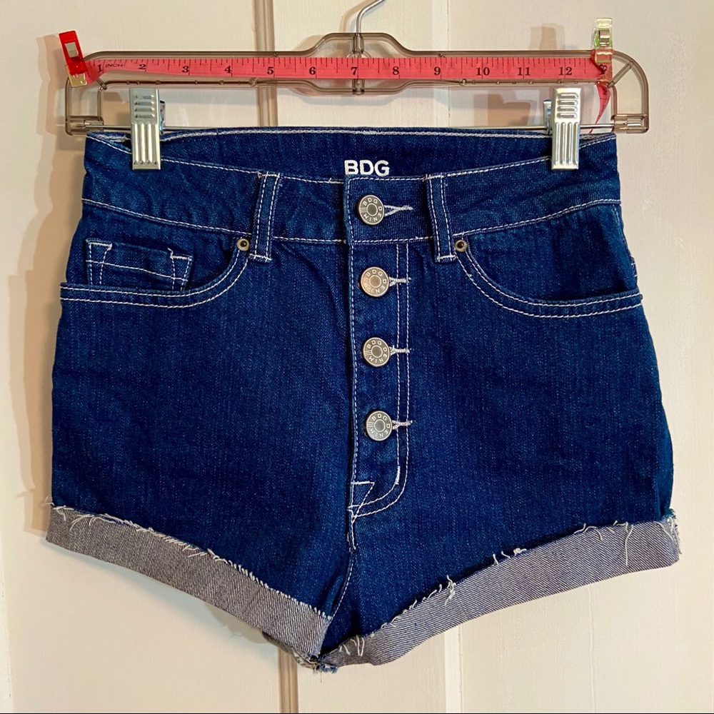 BDG Urban Blue Denim Shorts Foxy Hi-Waist 24 NWOT Sexy Butt Shorts Booty Lift
